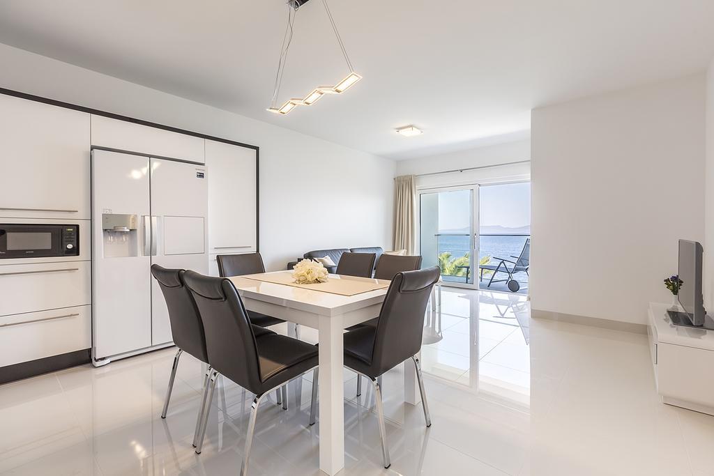 Villa Sky Мимице Екстериор снимка