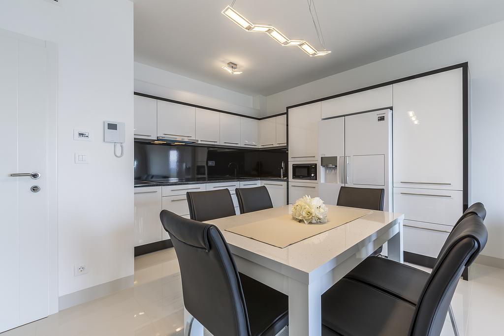Villa Sky Мимице Екстериор снимка