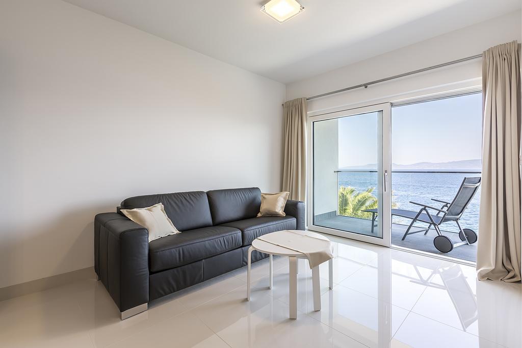 Villa Sky Мимице Екстериор снимка
