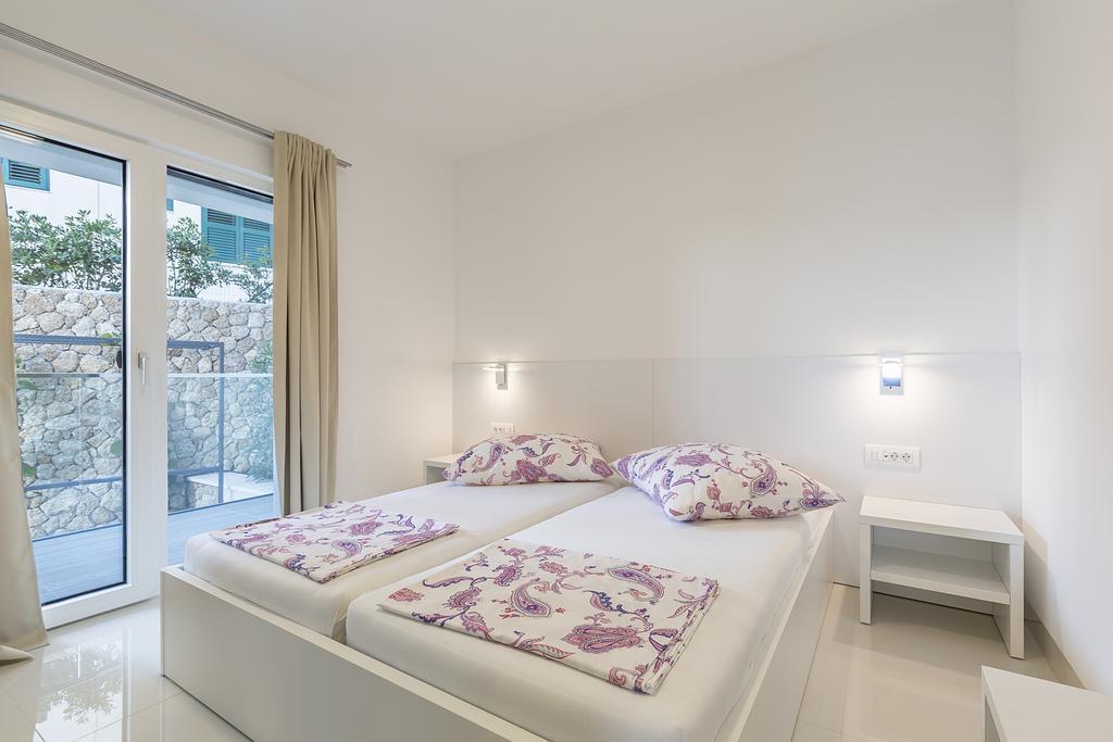 Villa Sky Мимице Екстериор снимка