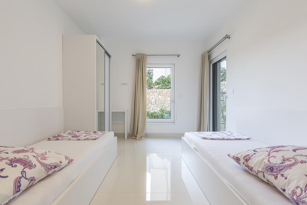Villa Sky Мимице Екстериор снимка