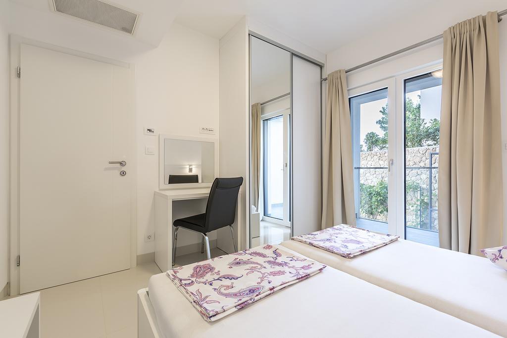 Villa Sky Мимице Екстериор снимка