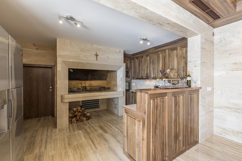 Villa Sky Мимице Екстериор снимка